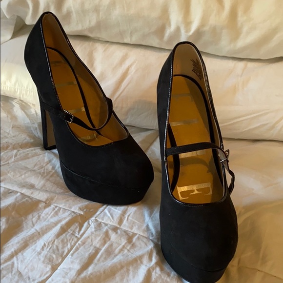 Worn once platform heels by ELLE size 9 BIG SALE! - Picture 4 of 9